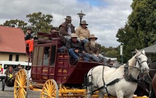 100-years-since-the-last-mail-coach-run,-cobb-&-co-rides-again