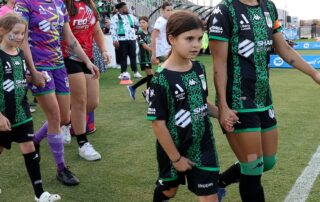 stadiums-can-be-political-footballs,-but-could-built-to-order-grandstands-solve-the-problem?