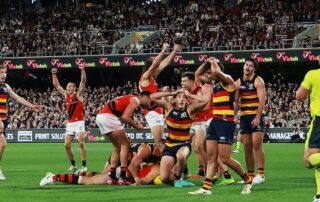 bombers-won’t-get-carried-away-with-strong-start,-says-scott-after-controversial-win