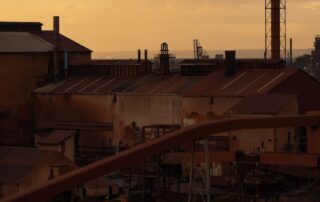 further-delays-forecast-as-owners-say-whyalla-steelworks-project-at-least-a-year-behind-schedule