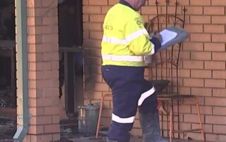 man-dead-in-adelaide-house-fire,-woman-taken-to-hospital-with-injuries