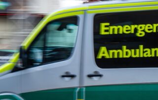 ambulance-ramping-smashes-previous-record-in-sa-as-war-of-words-erupts-over-election
