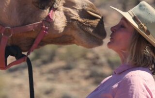 robyn-davidson-and-sophie-matterson-create-new-tracks