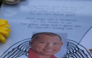melbourne-community-gathers-on-frankston-pier-to-mourn-fisherman-a-week-after-his-killing
