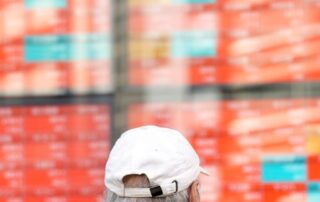 ‘risk-of-major-financial-fallout’-as-imf-sounds-the-alarm-on-persistent-global-inflation