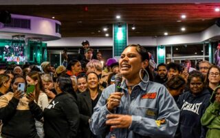 pub-the-hottest-ticket-in-town-after-wild-weather-forces-remote-festival-indoors