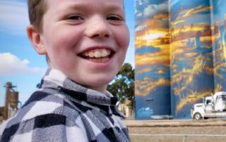 jake-is-one-of-hundreds-of-children-who-experience-school-refusal.-his-mum-has-found-a-solution