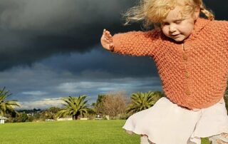 bureau-of-meteorology-outlook-tips-warm-spring-ahead,-as-winter-ends-with-unseasonal-heat