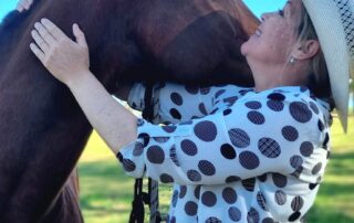 laser-surgery-left-megan-legally-blind-at-26-but-that-hasn’t-stopped-her-barrel-racing