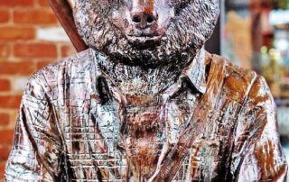 sparkly-bear-‘unlikely’-to-be-returned,-as-locals-share-outpouring-of-sadness-over-theft-of-statue