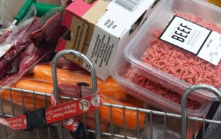 major-supermarkets-are-only-split-by-$1.20-at-the-check-out,-according-to-new-survey