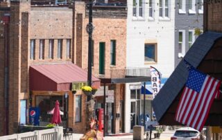 the-case-of-a-sheriff-accused-of-murdering-a-judge-in-his-chambers-is-captivating-americans